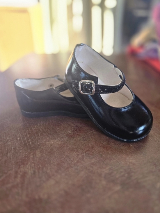 Baby B'loons Other - Baby B'loons Classic Black Mary Jane Shoe-Size 2 VTG